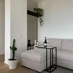 Live - Via Massagno Appartement