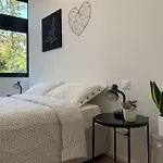 Live - Via Massagno Appartement